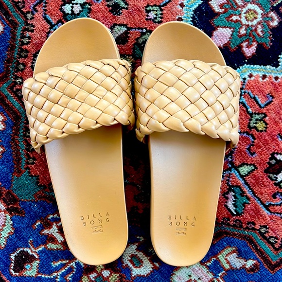 Billabong Shoes - Billabong braided sandals/slides - only wore 1x